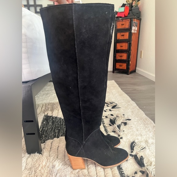 Suede OTK Boots - Perfect for the coming weather change. MAKE ME AN OFFER. - Picture 8 of 16